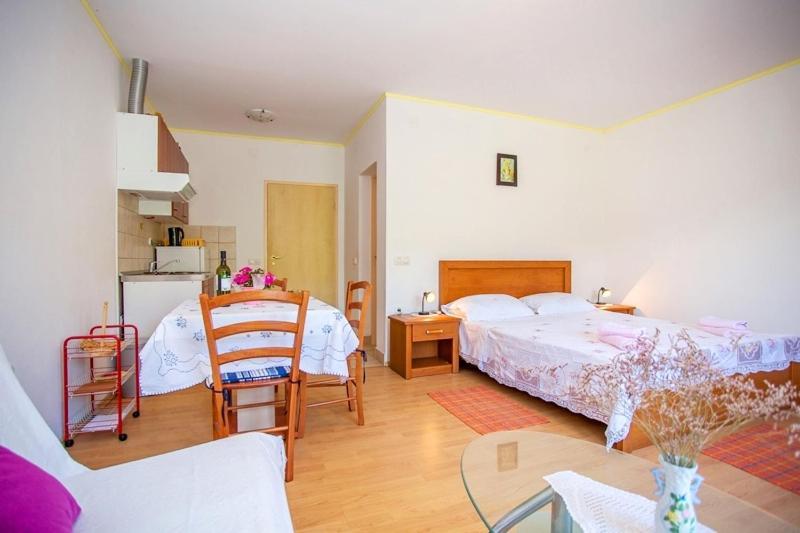 Apartment Varezic Стон Екстер'єр фото